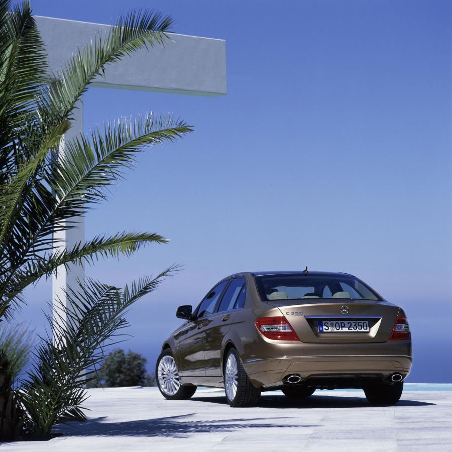  Mercedes-Benz C-Class 2007 года  (фото 141 из 413)